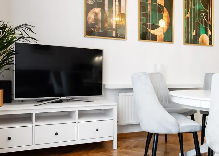 Househost Zacisze 16 Kraków