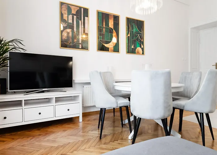 Househost Zacisze 16 Lägenhet